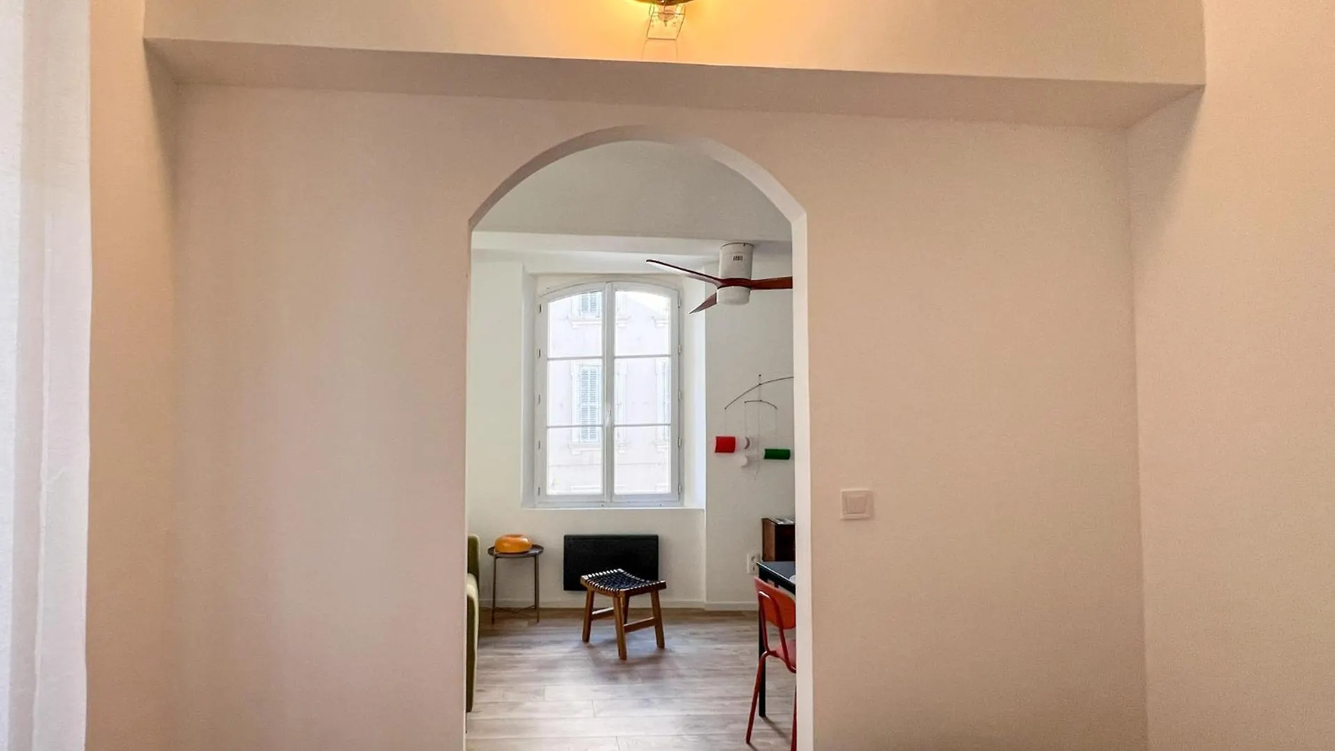 Appartement Dans Le Coeur Du Centre-Ville De Toulon A 300 M Du Port